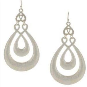 NEW Takobia Silver Tear Drop Earrings